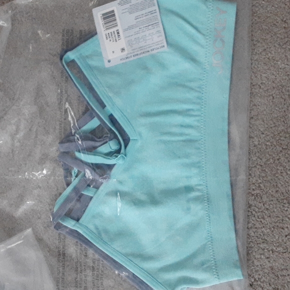 Jockey® Essentials Girls’ Seamfree® Adjustable Bralette - 2 pack, Sizes S - Picture 4 of 4